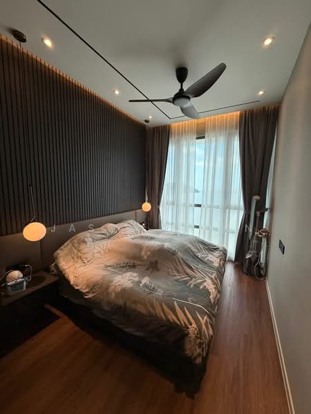 Kondominium untuk Disewa di Queens Residences Q1 @ Queens Waterfront - Jason Phoon - Bedroom - PropertyGuru.com.my