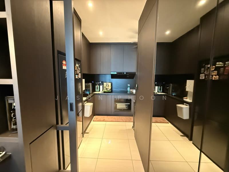 Kondominium untuk Disewa di Queens Residences Q1 @ Queens Waterfront - Jason Phoon - Kitchen - PropertyGuru.com.my