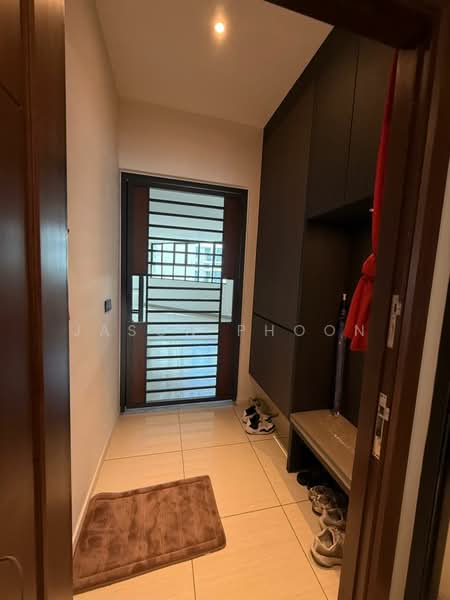 Kondominium untuk Disewa di Queens Residences Q1 @ Queens Waterfront - Jason Phoon - Entrance - PropertyGuru.com.my