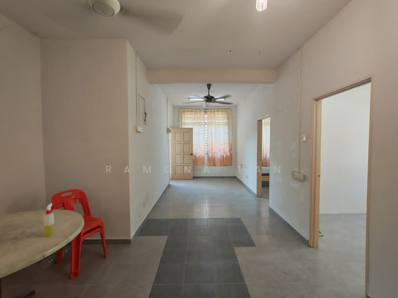 Rumah Bandar untuk Dijual di Taman Krubong Perdana (Krubong) - Ramona Tan - Living Room - PropertyGuru.com.my