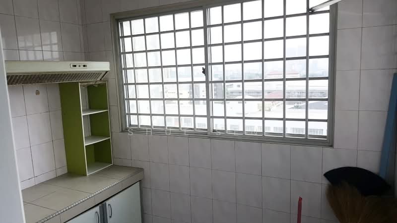 Kondominium untuk Disewa di Bam Villa - Shue Sen - Kitchen - PropertyGuru.com.my