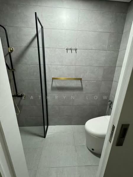 Servis Apartment untuk Disewa di Cubic Botanical - Kathryn Low - Bathroom - PropertyGuru.com.my