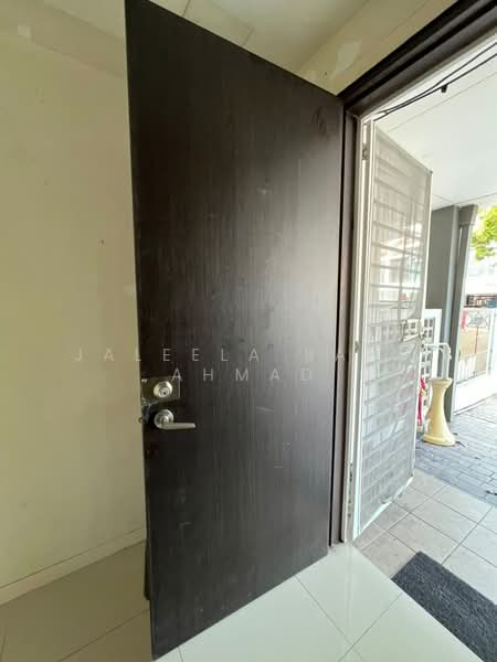 2-storey Terraced House for Rent in Klang (Selangor) - Jaleela Banu Ahmad - Entrance - PropertyGuru.com.my