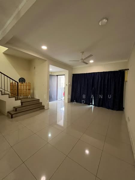 2-storey Terraced House for Rent in Klang (Selangor) - Jaleela Banu Ahmad - Living Room - PropertyGuru.com.my
