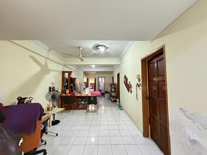 Townhouse for Sale in Rawang (Selangor) - Katherine Leong - Living Room - PropertyGuru.com.my