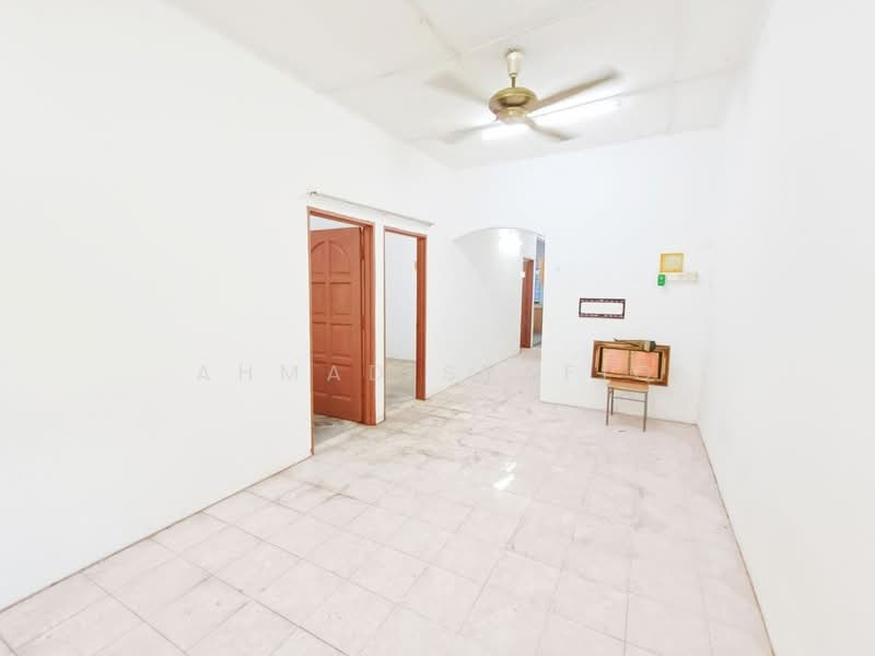 Rumah Teres 1 Tingkat untuk Dijual di Taman Manggis Jaya (Banting) - Ahmad Syafiq - PropertyGuru.com.my