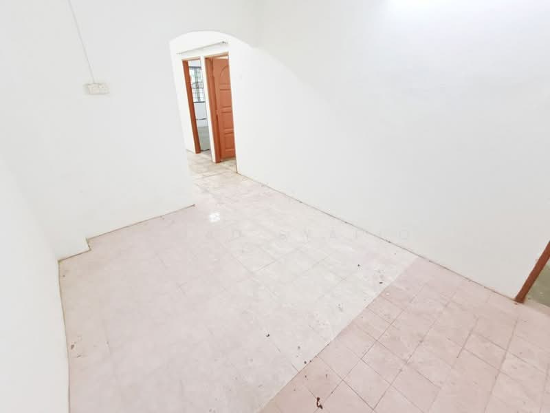 Rumah Teres 1 Tingkat untuk Dijual di Taman Manggis Jaya (Banting) - Ahmad Syafiq - PropertyGuru.com.my