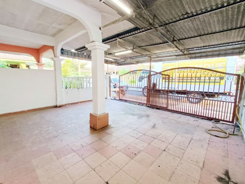 Rumah Teres 1 Tingkat untuk Dijual di Taman Manggis Jaya (Banting) - Ahmad Syafiq - PropertyGuru.com.my
