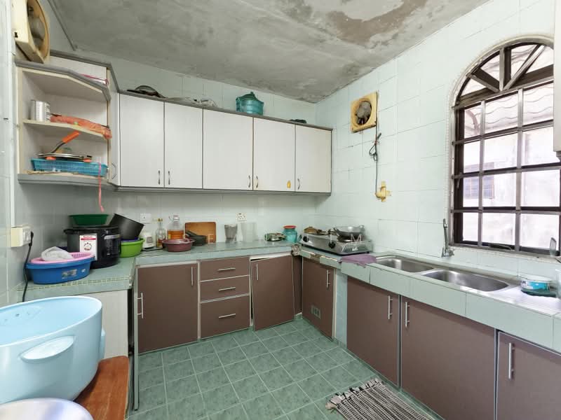 1.5-storey Terraced House for Sale in Taman Ehsan (Kepong) - Sean Lim - Kitchen - PropertyGuru.com.my