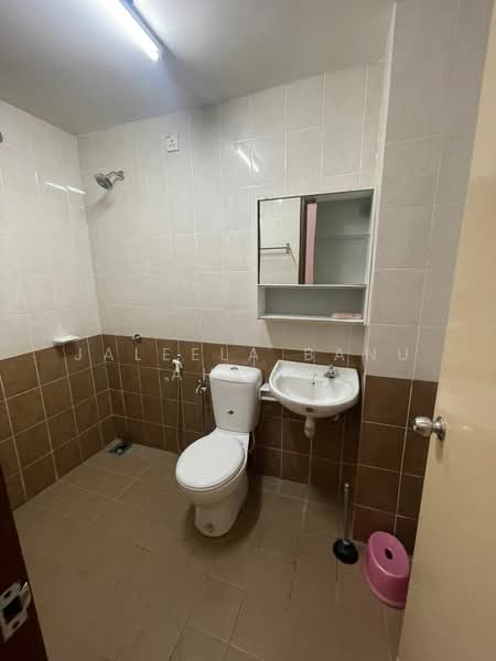 Terraced House for Rent in Shah Alam (Selangor) - Jaleela Banu Ahmad - Bathroom - PropertyGuru.com.my