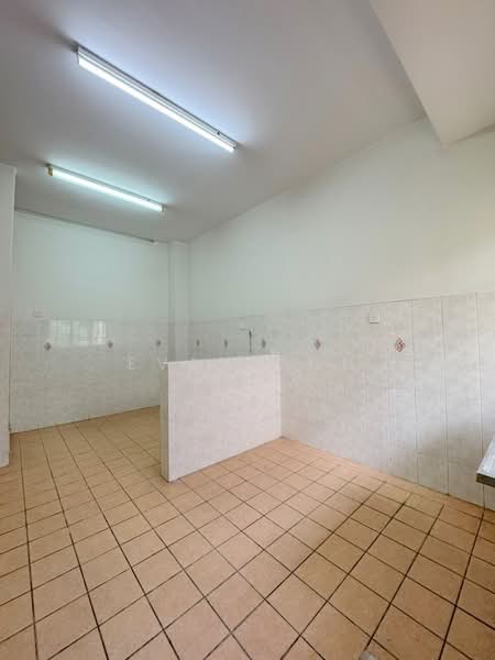 Rumah Teres 2 Tingkat untuk Dijual di Bandar Bukit Puchong 2 (Puchong) - Evan Goh - Kitchen - PropertyGuru.com.my