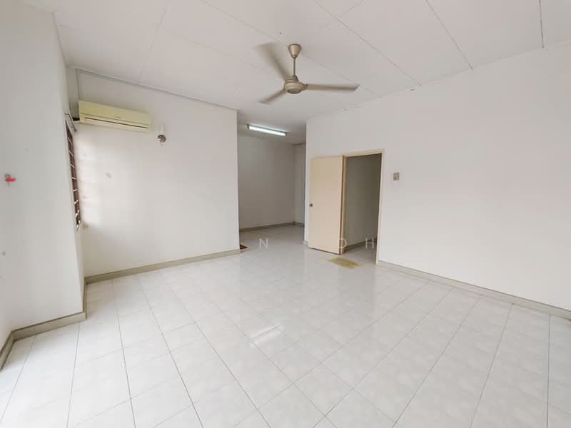 Rumah Teres 2-Tingkat untuk Dijual di Bandar Bukit Puchong 2 (Puchong) - Evan Goh - Living Room - PropertyGuru.com.my
