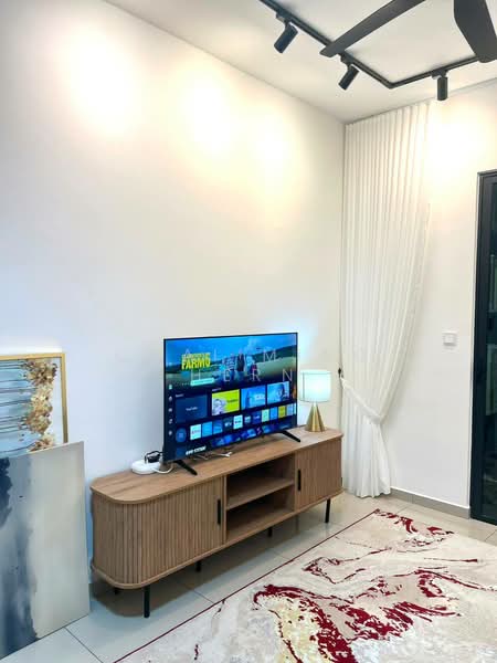 Kediaman Servis untuk Disewa di Parkland Residence @ Kajang 2 - Chai Ming Hern - Living Room - PropertyGuru.com.my