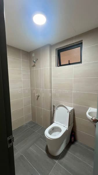 Kediaman Servis untuk Disewa di Parkland Residence @ Kajang 2 - Chai Ming Hern - Bathroom - PropertyGuru.com.my