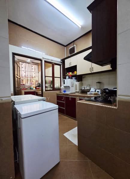 Rumah Berkembar untuk Dijual di Taman Bunga Negara (Shah Alam) - Cindy Jessica - Kitchen - PropertyGuru.com.my