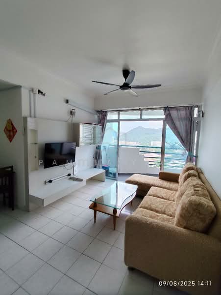 Kondominium untuk Disewa di U Garden Resort Condominium - Pamela Yeap - Living Room - PropertyGuru.com.my