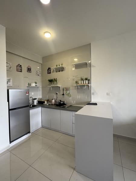 Kondominium untuk Disewa di Bay Point @ Country Garden Danga Bay - Chia Shien Lim - PropertyGuru.com.my