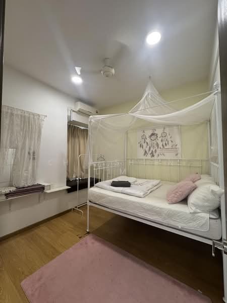 Kondominium untuk Disewa di Bay Point @ Country Garden Danga Bay - Chia Shien Lim - PropertyGuru.com.my