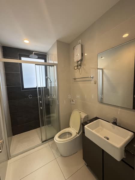 Kondominium untuk Disewa di Bay Point @ Country Garden Danga Bay - Chia Shien Lim - PropertyGuru.com.my