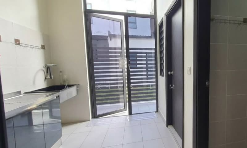 Rumah Teres untuk Dijual di Medini (Iskandar Puteri (Nusajaya)) - Alexius Lim - Kitchen - PropertyGuru.com.my