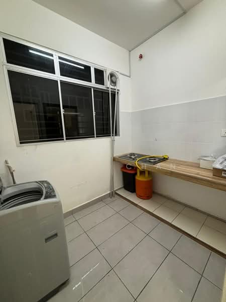 Kondominium untuk Disewa di Casa Green - Lucas Chan - Kitchen - PropertyGuru.com.my