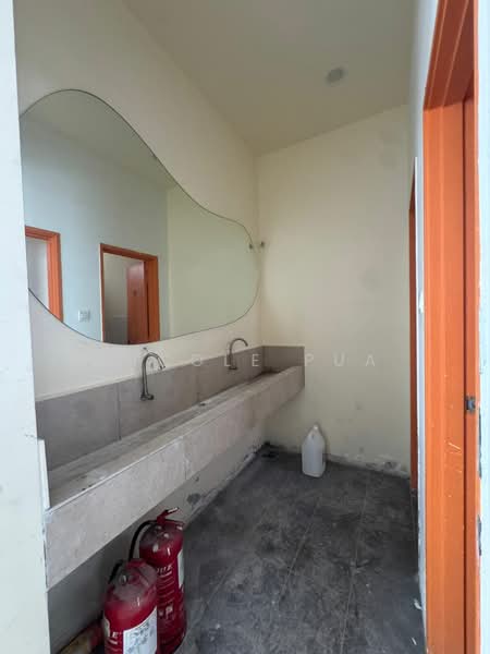 Kedai untuk Disewa di Eco Botanic (Iskandar Puteri (Nusajaya)) - Nicole Pua - Bathroom - PropertyGuru.com.my