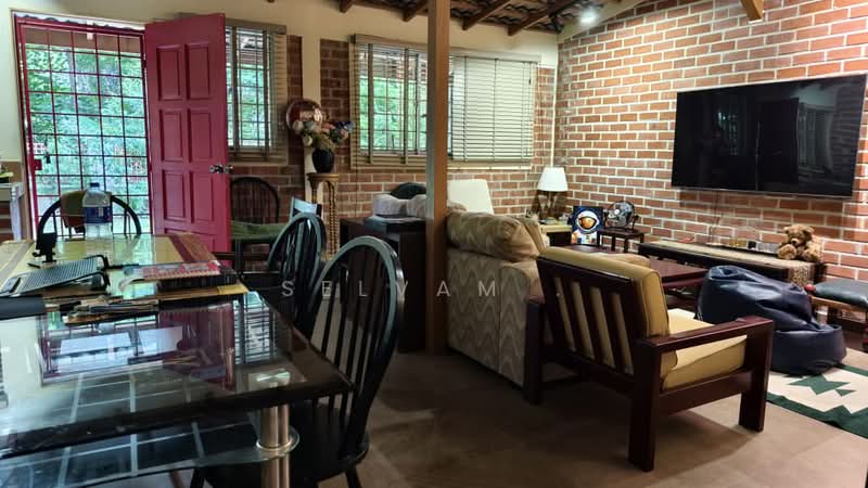 Rumah Bandar untuk Dijual di Bukit Jalil (Kuala Lumpur) - Selvam . - Living Room - PropertyGuru.com.my