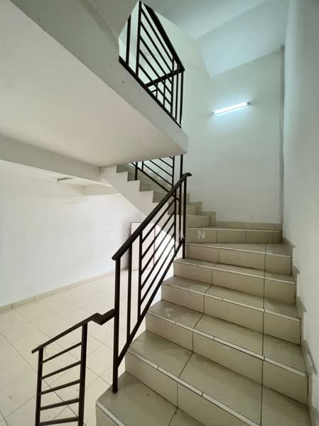 2.5-storey Terraced House for Sale in Taman Scientex Senai (Senai) - TY Tan - Interior - PropertyGuru.com.my