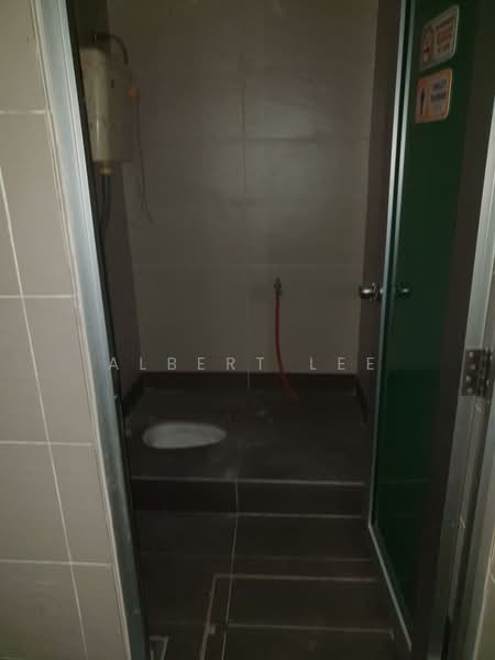 Shop / Office for Sale in Seremban (Negeri Sembilan) - Albert Lee - Bathroom - PropertyGuru.com.my