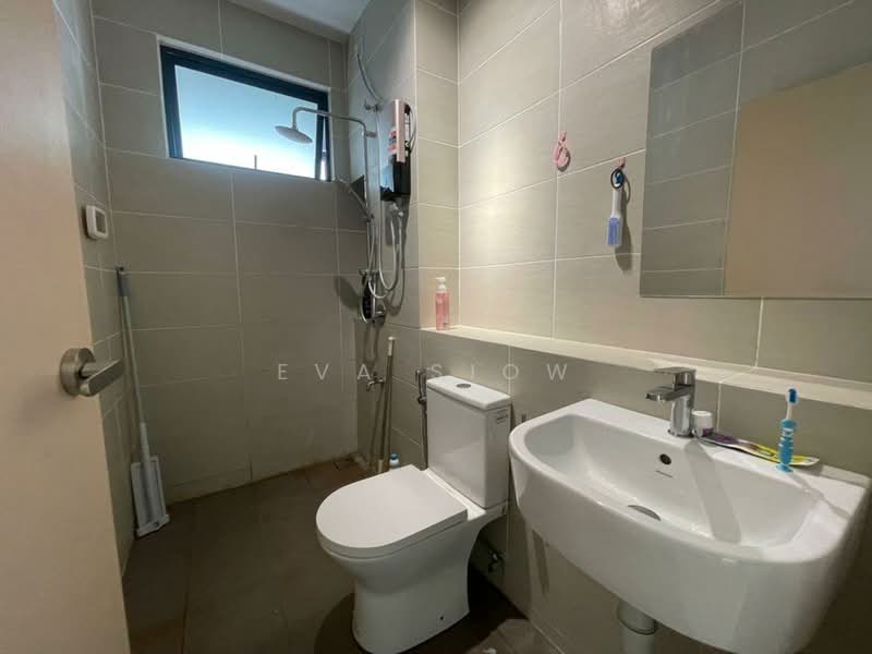 Rumah Kluster untuk Dijual di Iskandar Puteri (Nusajaya) (Johor) - Eva Siow - Bathroom - PropertyGuru.com.my