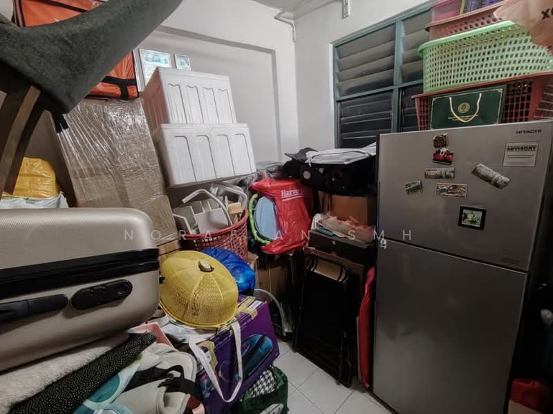 Flat for Sale at Taman Dahlia (Bandar Baru Salak Tinggi) - Norafian SMH - Interior - PropertyGuru.com.my