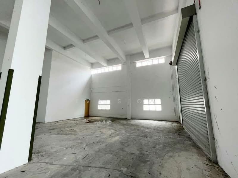 Semi-D Factory for Sale in Gelang Patah (Johor) - Eva Siow - Interior - PropertyGuru.com.my