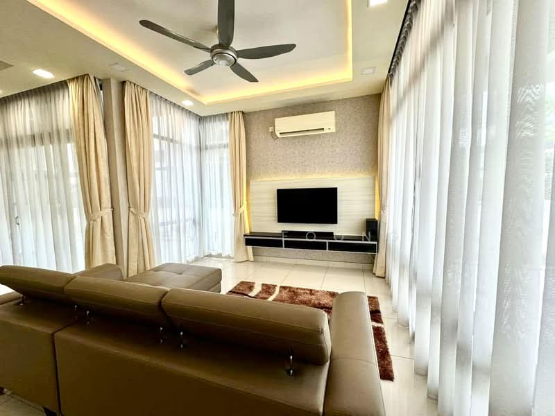 Rumah Teres 2 Tingkat untuk Dijual di Sepang (Selangor) - Kevin Foong - Living Room - PropertyGuru.com.my