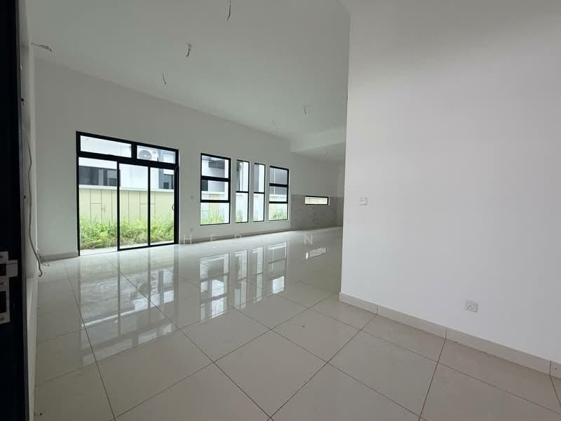 Rumah Kluster untuk Dijual di Johor Bahru (Johor) - Sherlin To - Living Room - PropertyGuru.com.my