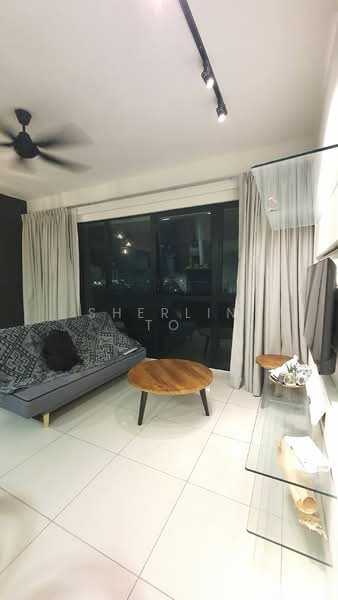 Servis Apartment untuk Dijual di Southkey Mosaic - Sherlin To - Living Room - PropertyGuru.com.my