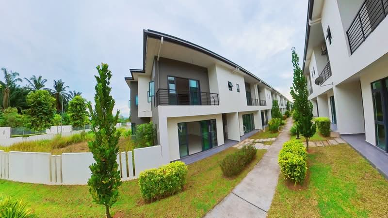Semi-Detached House for Rent in Bandar Sunway Semenyih (Semenyih) - Vivian Liong - Exterior - PropertyGuru.com.my