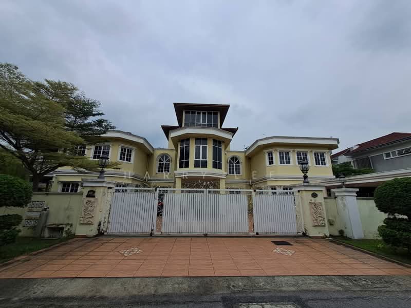 Bungalow for Sale in Saujana Impian (Kajang) - Harry Lee - Exterior - PropertyGuru.com.my