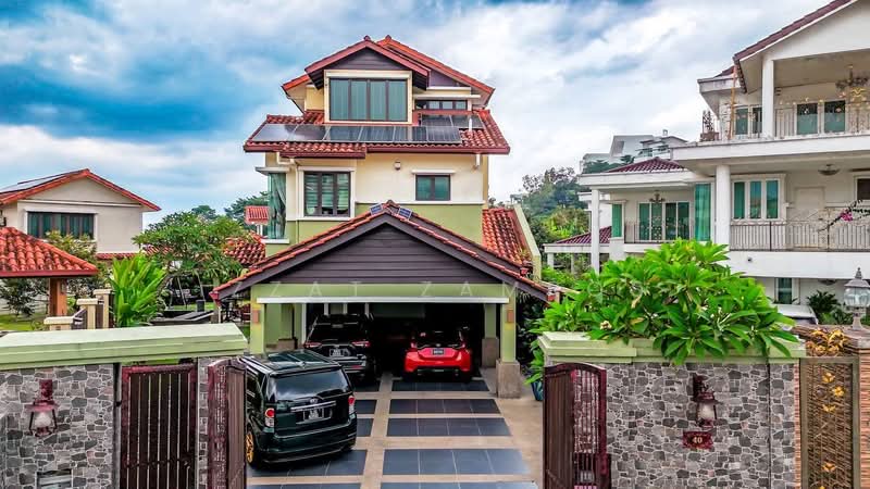 Bungalow for Sale in Bukit Rahman Putra (Sungai Buloh) - Izzat Zamros - PropertyGuru.com.my