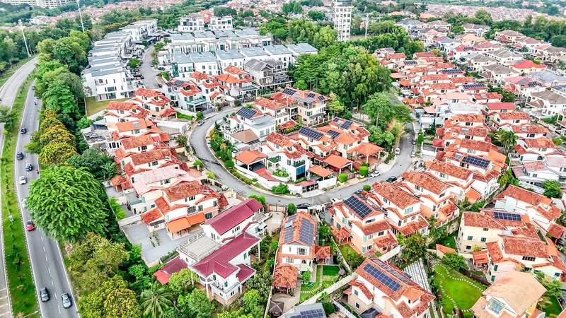 Bungalow for Sale in Bukit Rahman Putra (Sungai Buloh) - Izzat Zamros - PropertyGuru.com.my