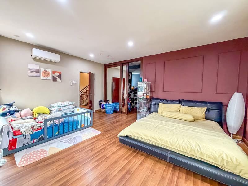 Bungalow for Sale in Bukit Rahman Putra (Sungai Buloh) - Izzat Zamros - PropertyGuru.com.my