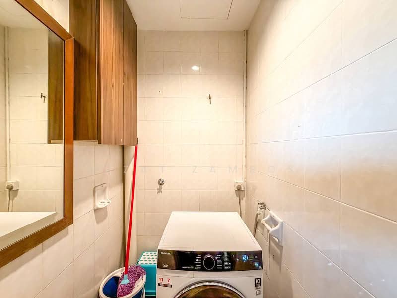 Bungalow for Sale in Bukit Rahman Putra (Sungai Buloh) - Izzat Zamros - PropertyGuru.com.my