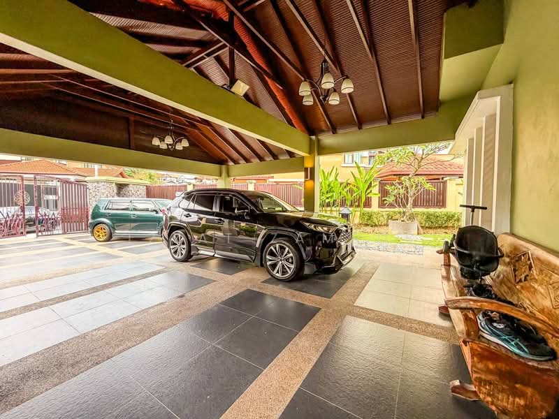 Bungalow for Sale in Bukit Rahman Putra (Sungai Buloh) - Izzat Zamros - PropertyGuru.com.my