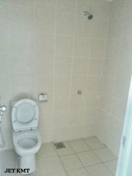 Servis Apartment untuk Dijual di i-SOHO @ i-City - Eunice Lim - Bathroom - PropertyGuru.com.my