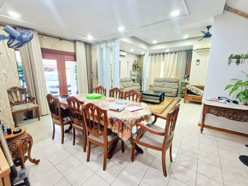 2-storey Terraced House for Sale in Taman Dato' Hormat (Telok Panglima Garang) - Ahmad Syafiq - PropertyGuru.com.my
