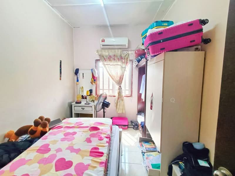 2-storey Terraced House for Sale in Taman Dato' Hormat (Telok Panglima Garang) - Ahmad Syafiq - PropertyGuru.com.my
