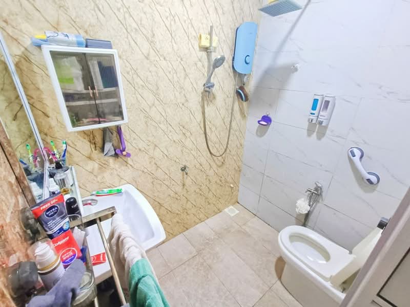 2-storey Terraced House for Sale in Taman Dato' Hormat (Telok Panglima Garang) - Ahmad Syafiq - PropertyGuru.com.my