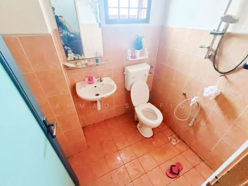 2-storey Terraced House for Sale in Taman Dato' Hormat (Telok Panglima Garang) - Ahmad Syafiq - PropertyGuru.com.my