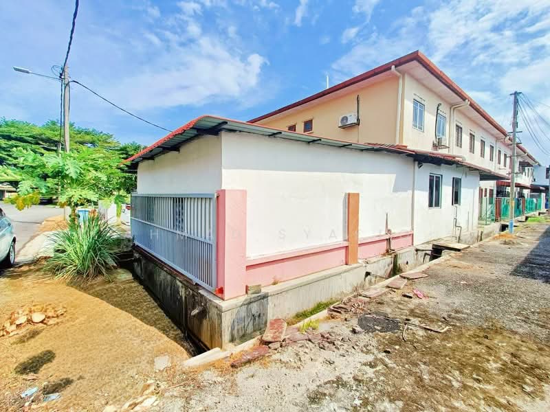 2-storey Terraced House for Sale in Taman Dato' Hormat (Telok Panglima Garang) - Ahmad Syafiq - PropertyGuru.com.my