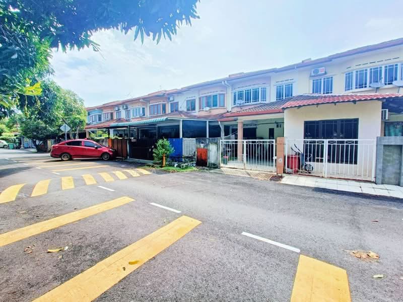 2-storey Terraced House for Sale in Taman Dato' Hormat (Telok Panglima Garang) - Ahmad Syafiq - PropertyGuru.com.my