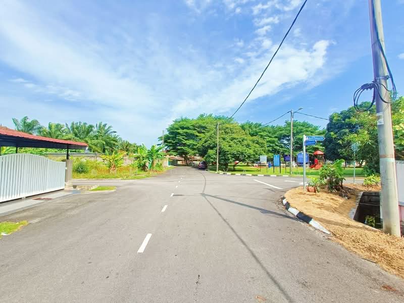 2-storey Terraced House for Sale in Taman Dato' Hormat (Telok Panglima Garang) - Ahmad Syafiq - PropertyGuru.com.my